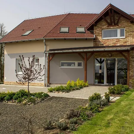 Pensión Horpácsi Európa Pihenő Központ
